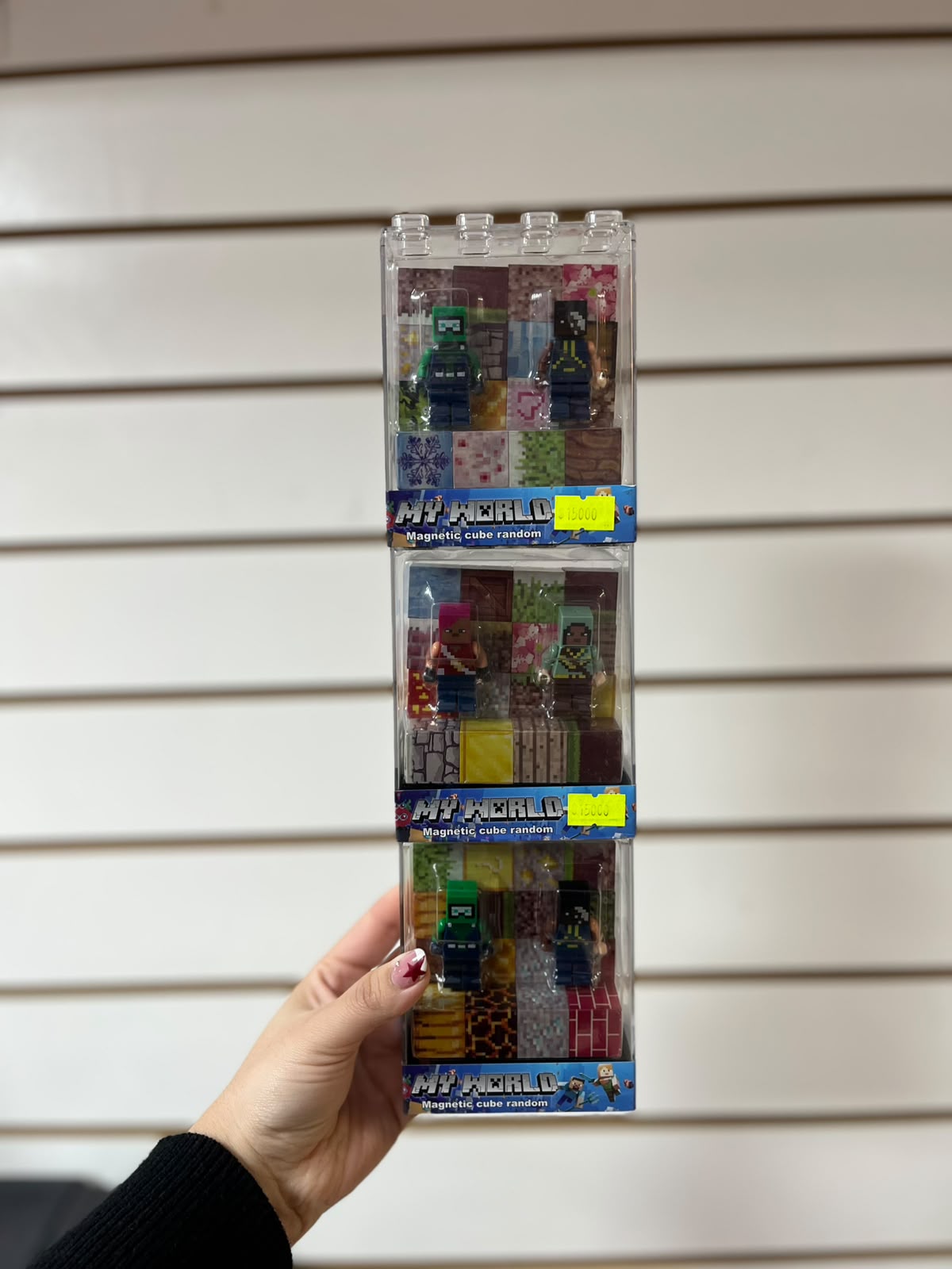 Figura y cubos Magnéticos Minecraft.