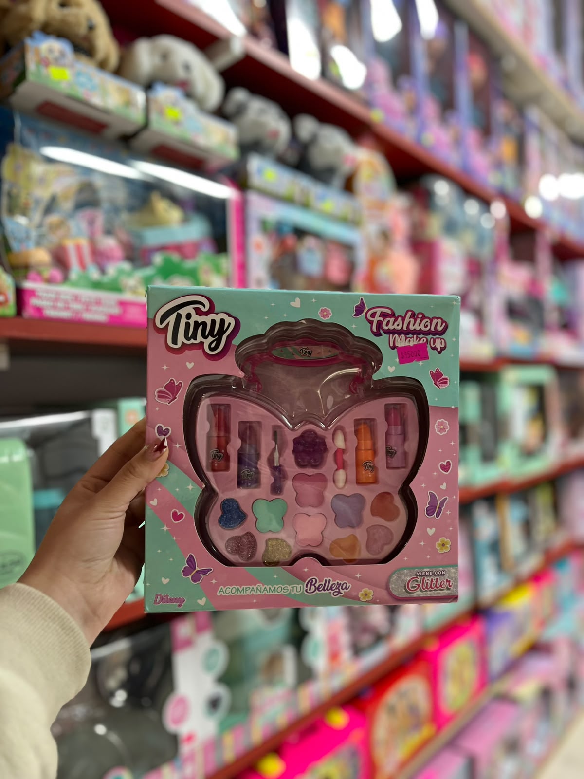 Tiny Maquillaje con Glitter