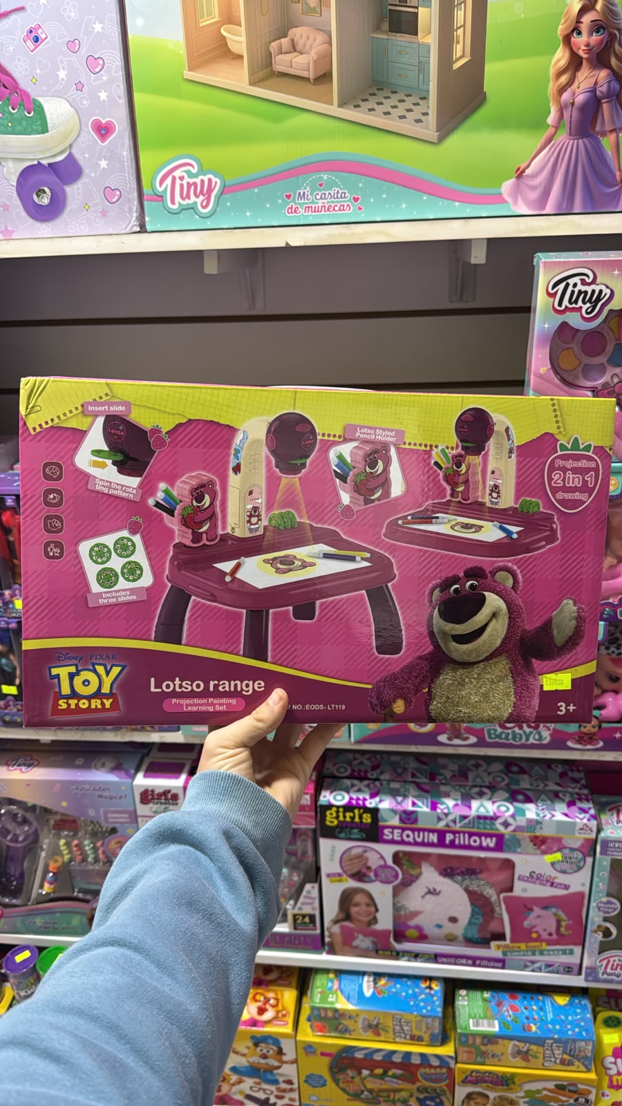Mesita con Proyector Lotso