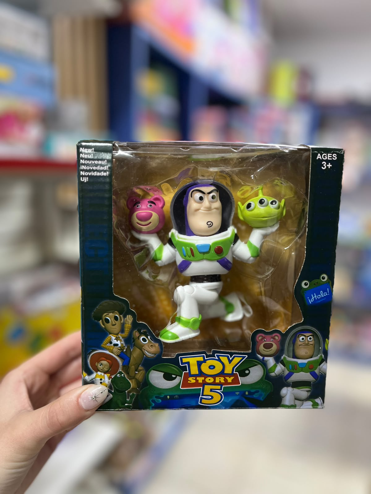Mini figura Buzz Lightyear.