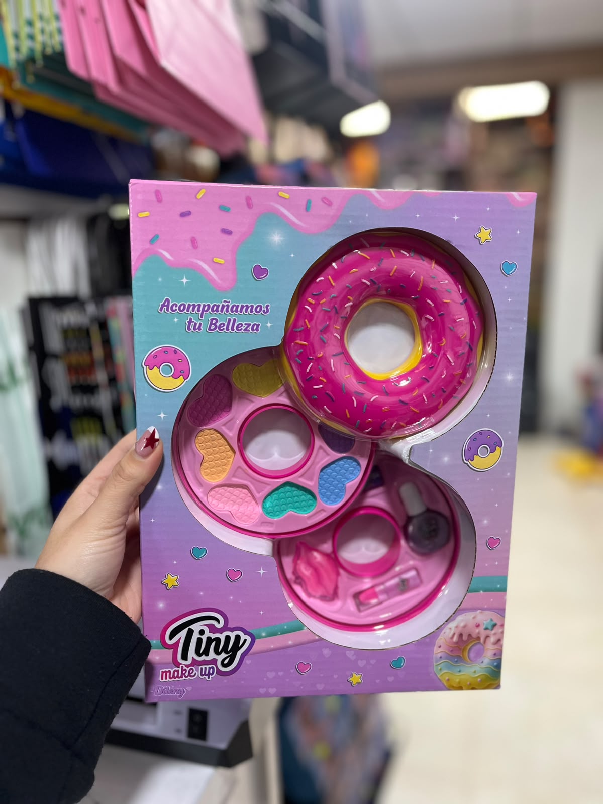 Maquillaje dona - tiny